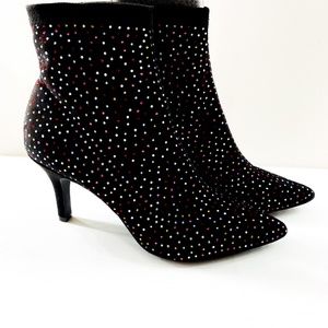 *NEW* INC INTERNATIONAL CONCEPTS BLACK SOCK HEEL